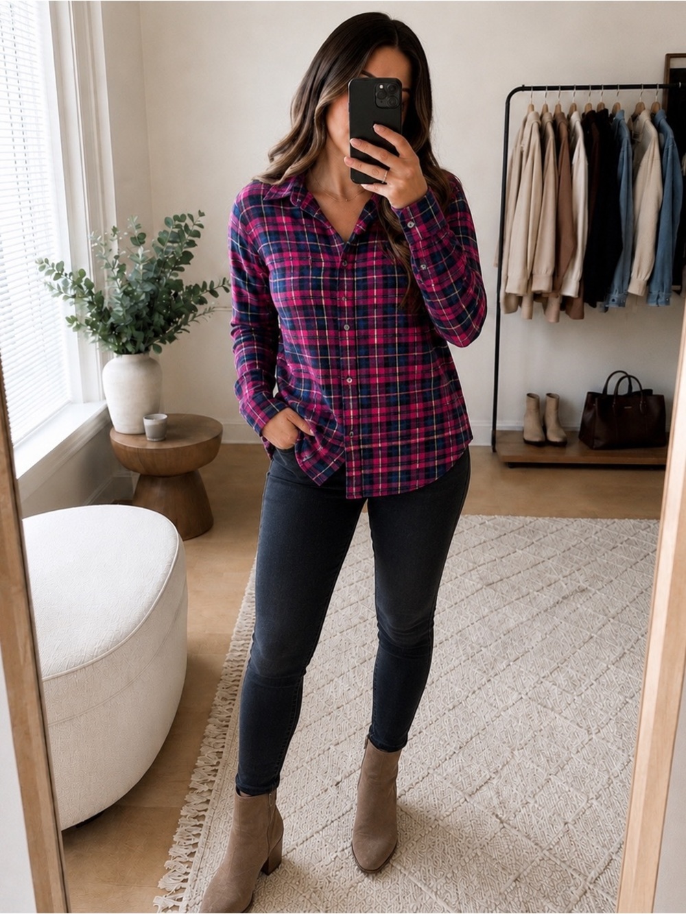 Size small women’s button up flannel shirt